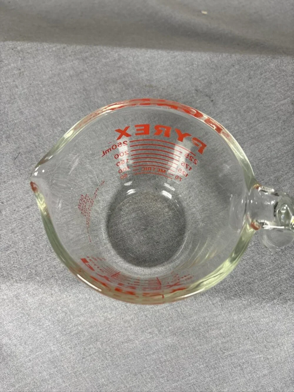 VTG Pyrex 508 Glass Measuring Cup 1 Cup 8 oz 250 mL Red Lettering USA